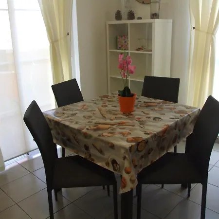 Apartment House Enrico *
